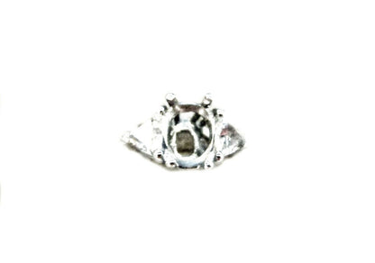 DIAMOND TRILLION SHAPE SETTING FOR OVAL
