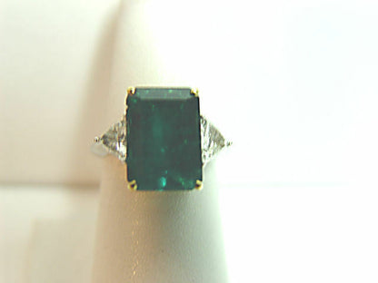 EMERALD 5.27 CT PLATINUM RECTANGULAR SHAPE SIZE 6 13.58X 9.82X 5.86MM DIAMOND