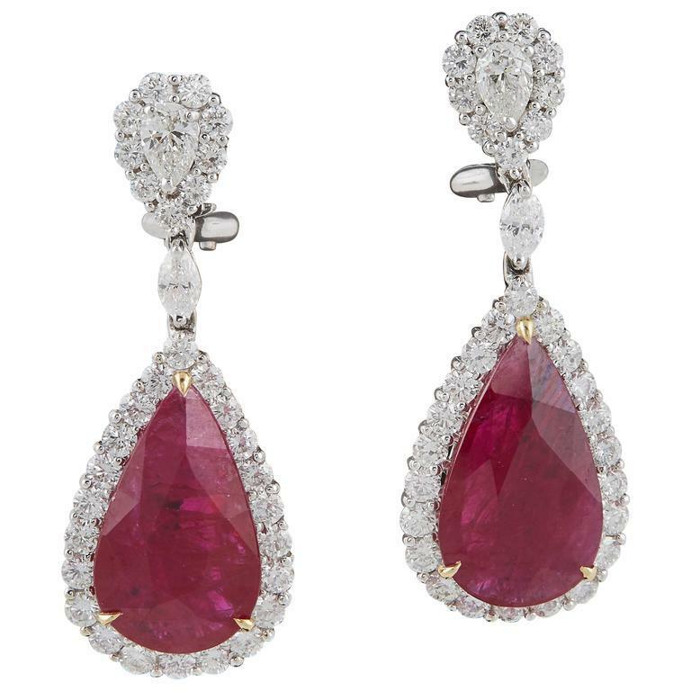 Pear Shaped Ruby 12.10 ct Diamond 3.52 ct 18 k white gold Gold Earrings