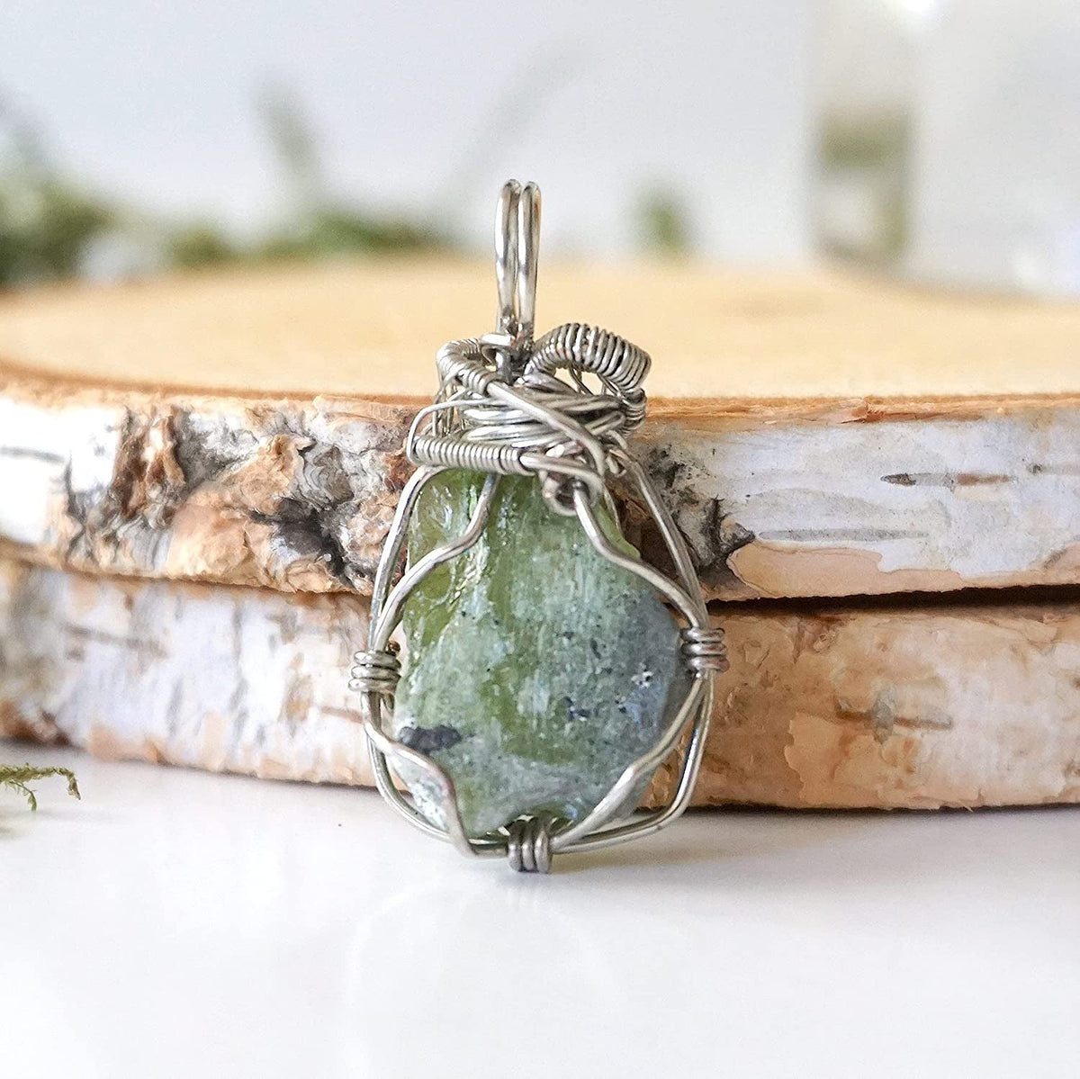Raw Peridot Crystal Necklace - Green Peridot Pendant - August Birthstone Jewelry
