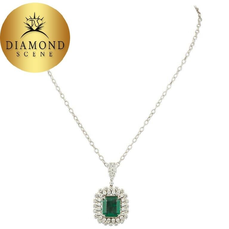 Elegant Green Emerald and Diamond Pendant