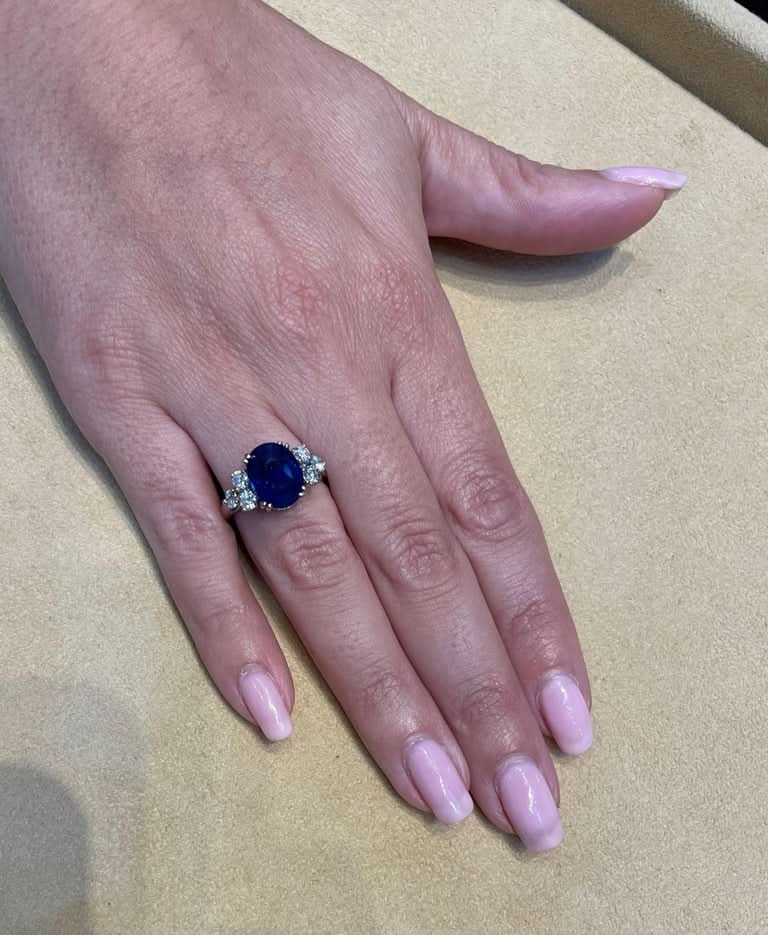 4.54ct Intense Blue Ceylon Sapphire Diamond 18k White Gold Ring