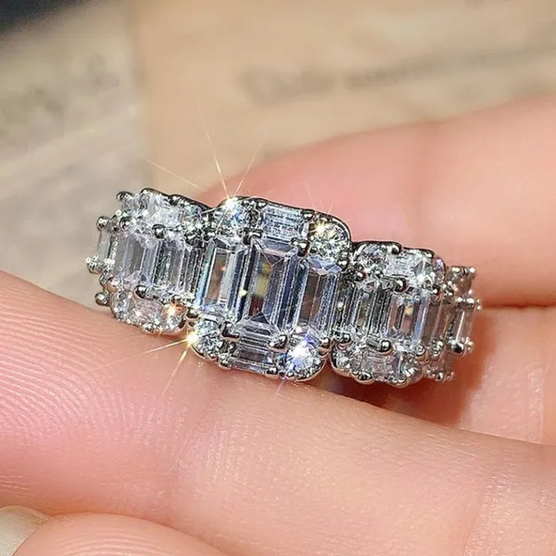 925 Sterling Silver Claw Setting Square Cut AAA Zircon and Diamond Rings for Women Engagement Party Fashion Accessories
