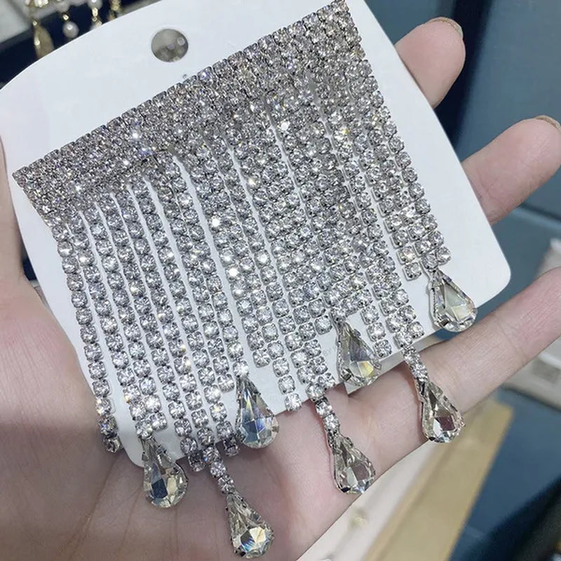 Autumn new suit accessories are fashionable, exquisite and simple diamond tassel Drop Pendant net red brooch