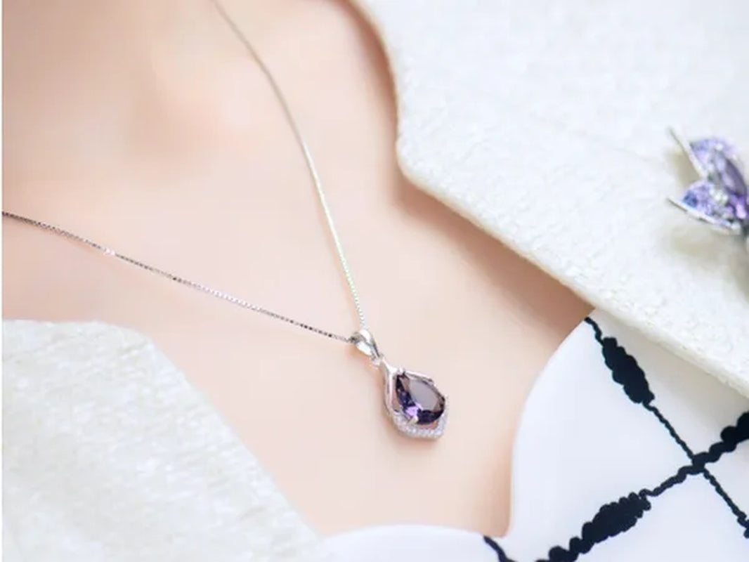 Fashionable and Noble 925 Pure Silver Diamond Lady Necklace Long Pendant Elegant Natural Amethyst Clavicle Chain