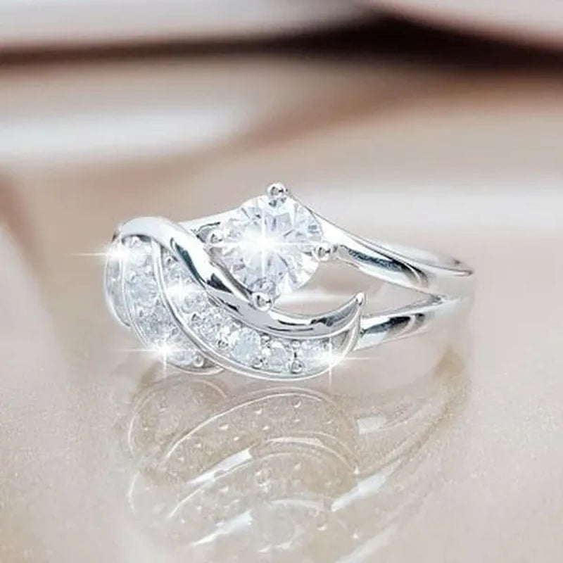 Gold White Sapphire Angel Wings Charming Diamond Princess Ring Romantic Bride Proposal Eternity Ring Anniversary Christmas Gift for Girlfriend Mother's Day Gift Jewelry Size 5-11
