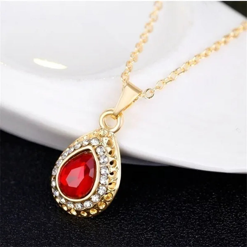 4 Pcs / Set of Luxury Sapphire Princess Crown Necklace Set European and American Bride Engagement Ring Earrings Pendant Beautiful 18K Rose Gold Diamond Wedding Jewelry Set