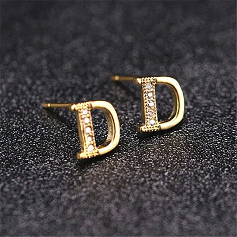 New Diamond Letter  Stud Earrings Women Fashion Earrings 26 Letters A-Z