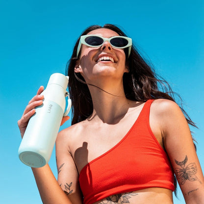 Flip Top 17 Oz Insulated Stainless Steel Water Bottle with Straw | Thermos, BPA Free | Reusable Bottle for Sports, Gym, Travel | Keeps Drinks Cold 24 Hours, Seaside Mint
