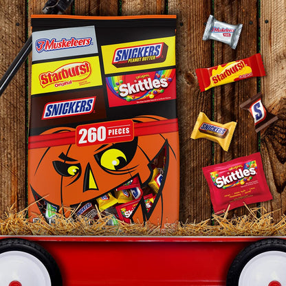 SNICKERS Chocolate Candy, SKITTLES Original Chewy Candy, STARBURST Original Chewy Candy & 3 MUSKETEERS Assorted Bulk Candy Variety Pack, 80.36 Oz Bag