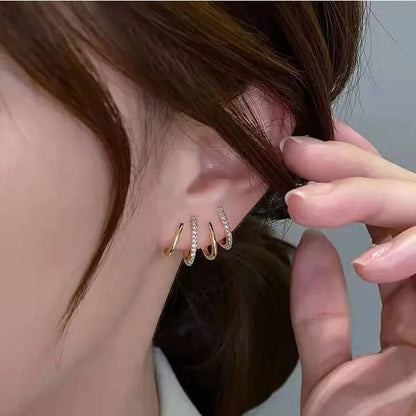 Shiny four-claw earrings ladies exquisite zircon earrings girls birthday party wedding temperament earrings niche high-end earrings