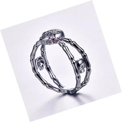 Fashion Simple Retro Punk Style Gothic Skull Rings For women Cocktail Ring Skeleton Knuckle Jewelry Size5 6 7 8 9