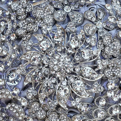18CM High-end Luxury Full Diamond Bridal Bouquet Silver Rhinestone Brooch Tassel Wedding Flower Bouquet Handmade Bridesmaid Holding Flowers