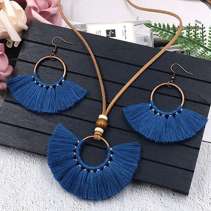 Retro Bohemia Tassel Fan-Shaped Necklace Earrings Set Tassel Jewelry Set Ethnic Big Necklace Beach Wear
