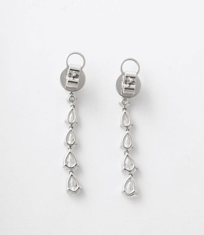Exquisite 18k White Gold 4.06 Carat Pear Diamond Dangle Earrings