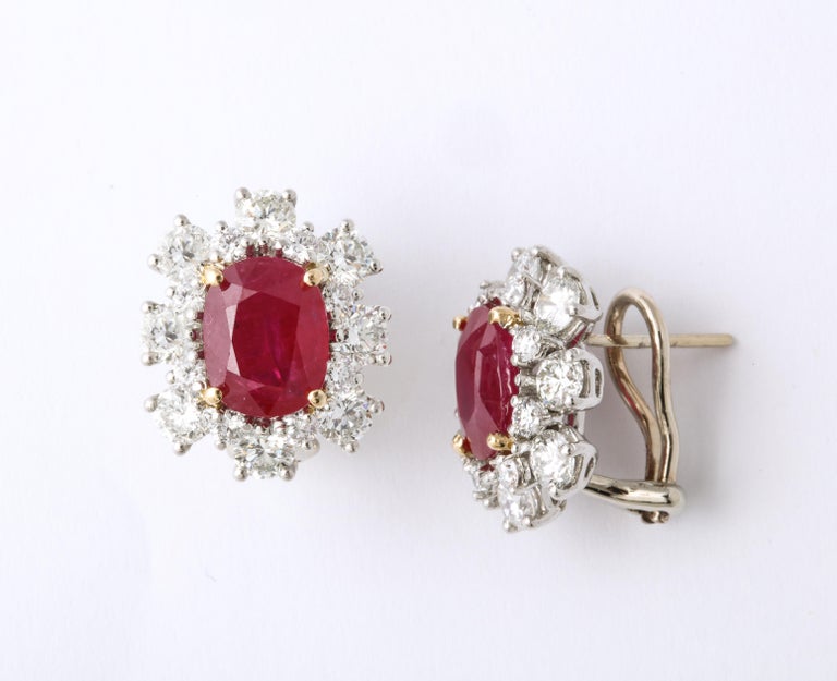 https://a.1stdibscdn.com/ruby-and-diamond-earrings-for-sale-picture-5/j_415/j_132725721631111368880/6R1A0486_master.jpg?width=768