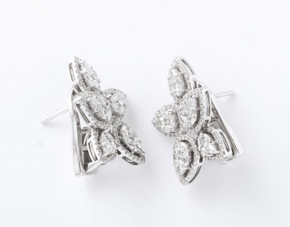 https://a.1stdibscdn.com/diamond-cluster-earrings-for-sale-picture-7/j_415/j_140275121637953079624/6R1A1274_master.jpg?width=768