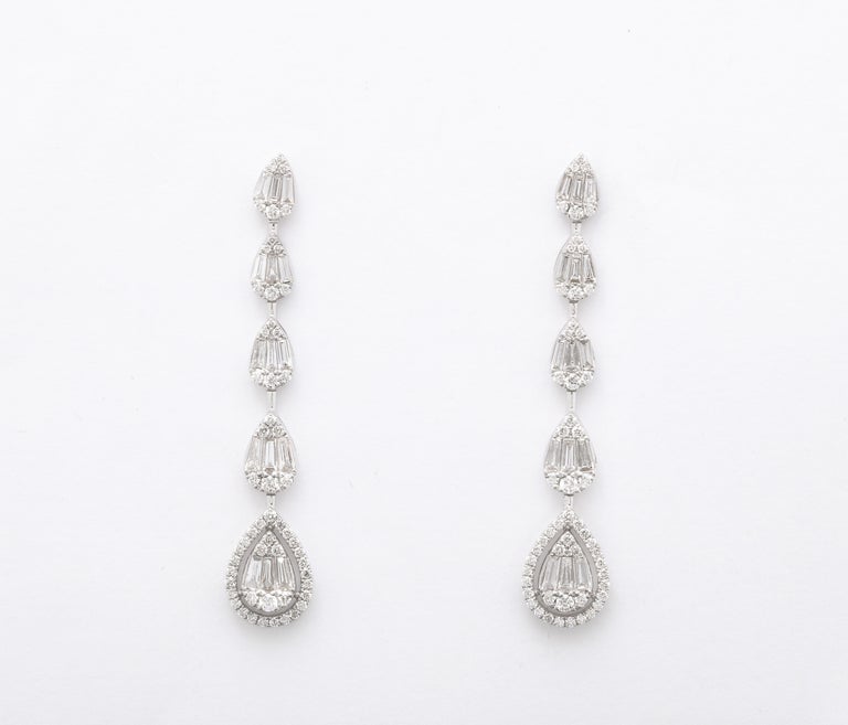 https://a.1stdibscdn.com/diamond-drop-earrings-for-sale-picture-9/j_415/j_140276021637953982480/6R1A1345_master.jpg?width=768