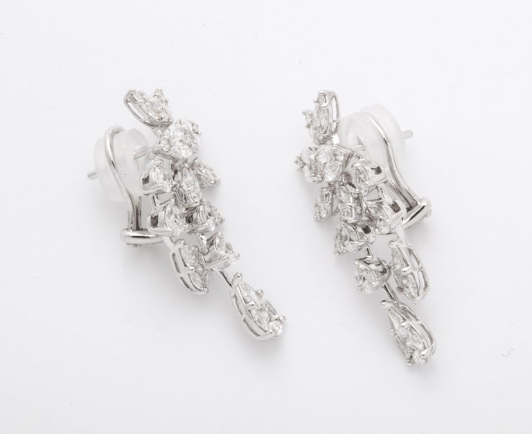 Exquisite 4.14 Carat Diamond Cluster Dangle Earrings 18k White Gold
