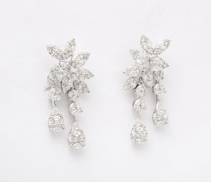 Exquisite 4.14 Carat Diamond Cluster Dangle Earrings 18k White Gold