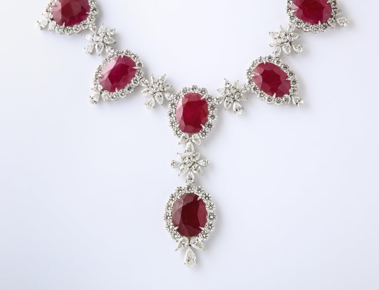 https://a.1stdibscdn.com/ruby-and-diamond-necklace-for-sale-picture-5/j_415/j_140693021638384666422/6R1A2660_master.jpg?width=768