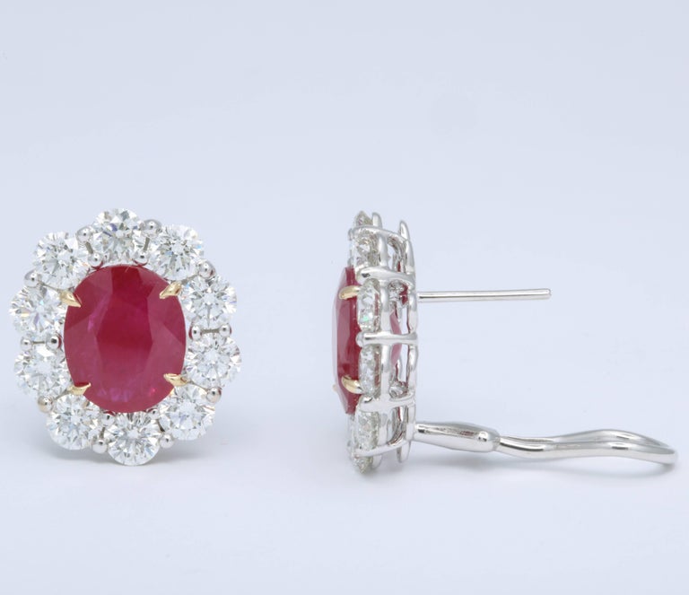 https://a.1stdibscdn.com/ruby-and-diamond-earrings-for-sale-picture-7/archivesE/upload/0/j_41521131523637193495/6R1A2669_master.jpg?width=768