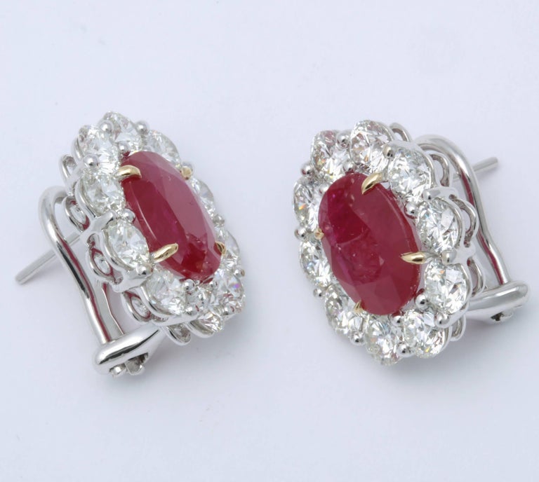 High-End 18k Gold Intense Red Ruby and Diamond Clip-on Earrings