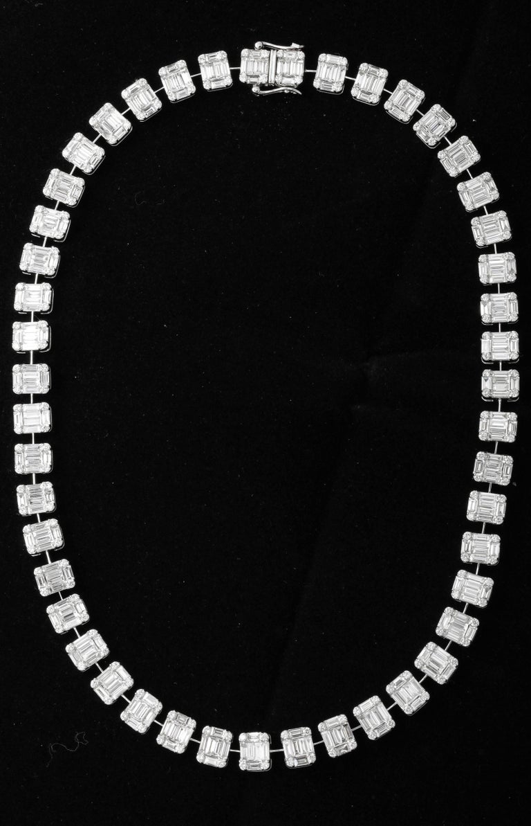 18k White Gold 27.64ct Emerald Cut Illusion Set Diamond Link Necklace