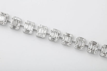 18k White Gold 27.64ct Emerald Cut Illusion Set Diamond Link Necklace