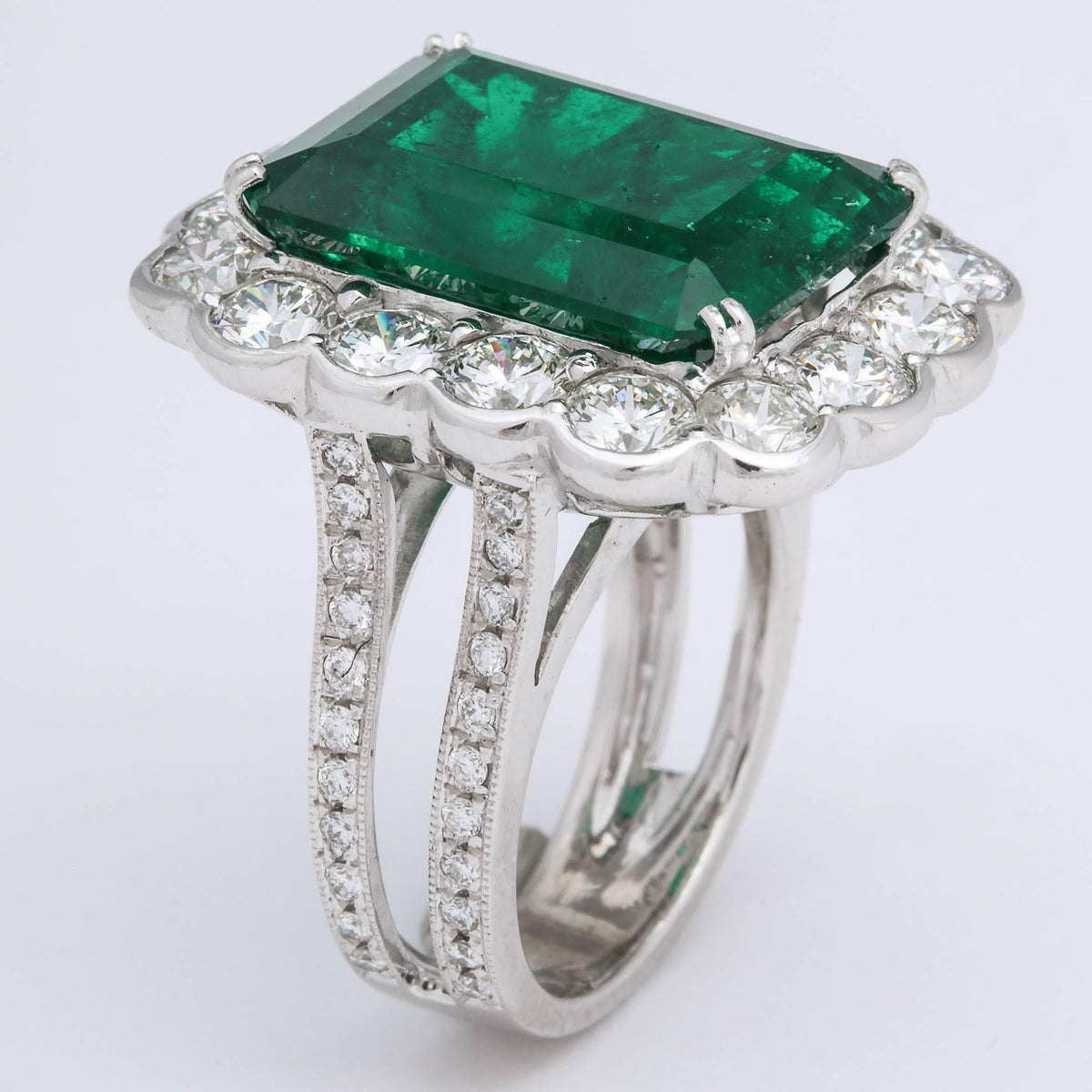 Important 13 Carat Colombian Emerald Diamond GIA Certified Cocktail Ring