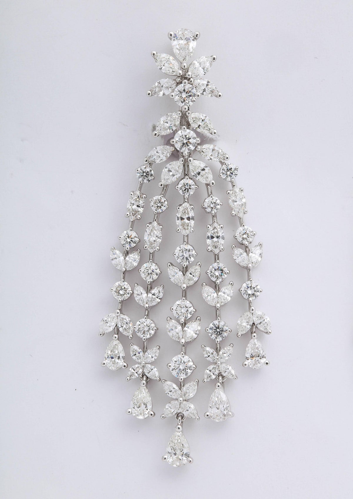 15.84ct Diamond Chandelier Dangle Earrings in 18k White Gold