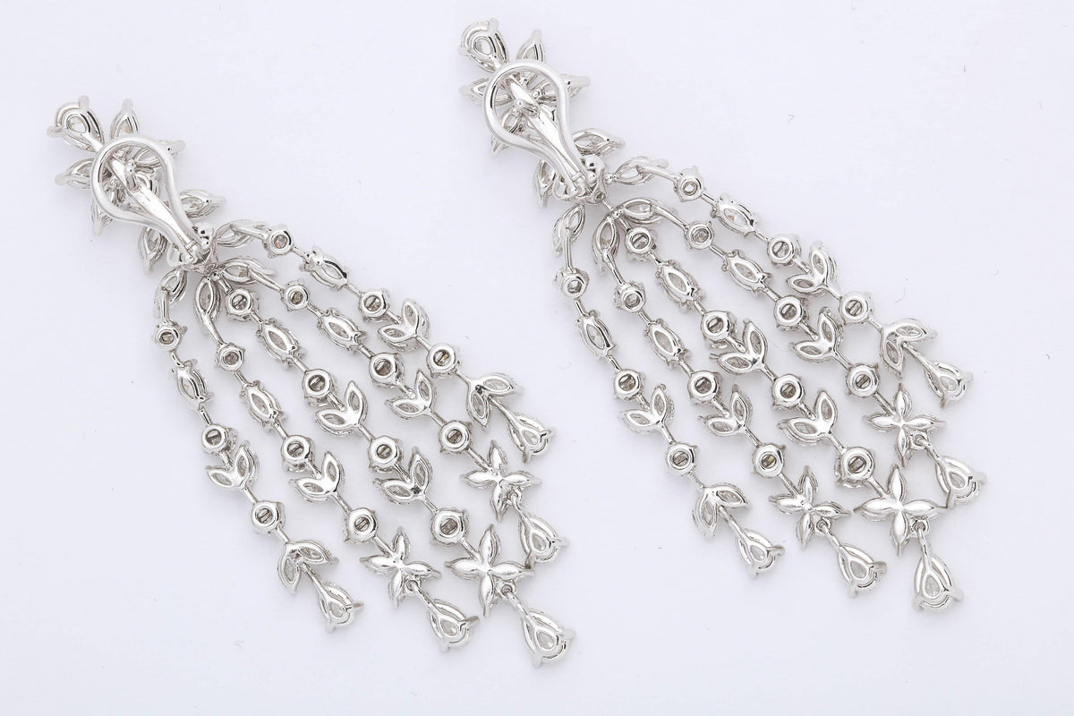 15.84ct Diamond Chandelier Dangle Earrings in 18k White Gold