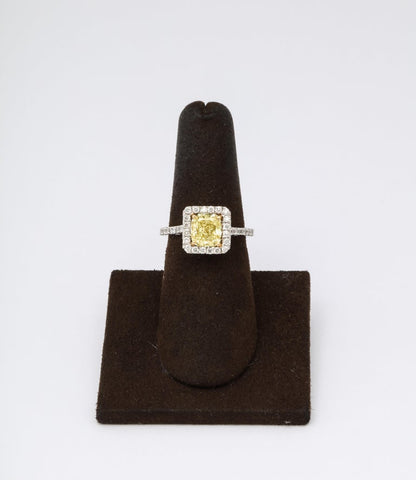 https://a.1stdibscdn.com/gia-certified-171-carat-yellow-diamond-engagement-ring-for-sale-picture-3/j_415/1619105352267/6R1A4932_master.jpg?width=768