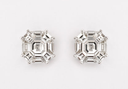 https://a.1stdibscdn.com/asscher-cut-stud-earrings-illusion-set-for-sale-picture-4/j_415/j_180651721672243242703/6R1A5313_master.jpg