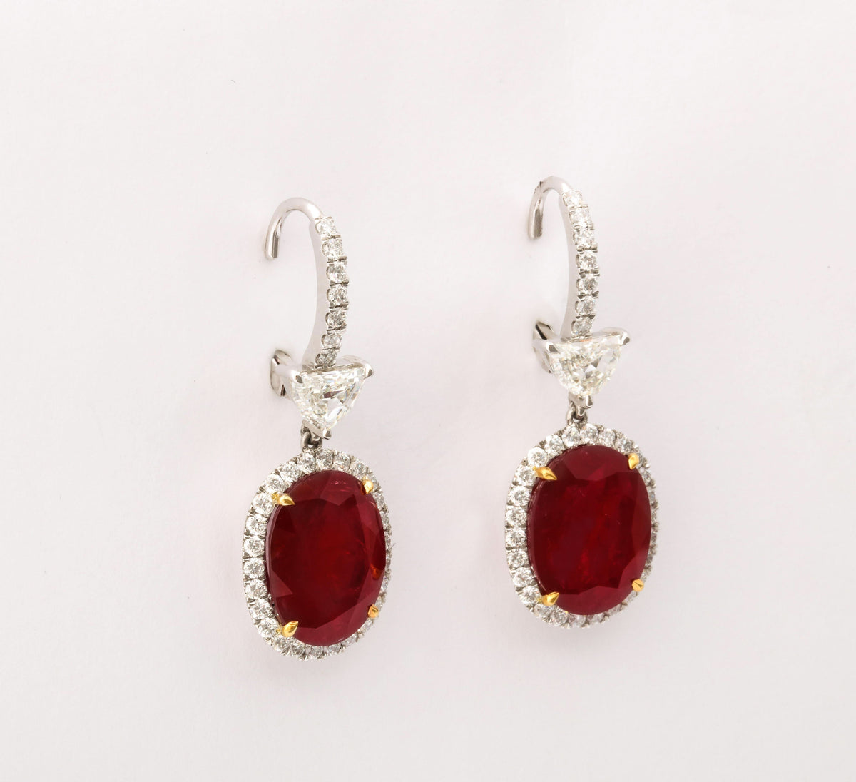 Exquisite 14.14 Carat Ruby and Diamond 18k White Gold Earrings