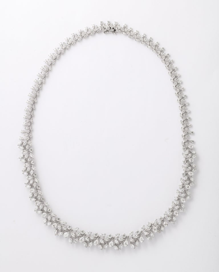 https://a.1stdibscdn.com/diamond-necklace-for-sale-picture-5/j_415/j_180729421672327269017/6R1A5382_master.jpg?width=768