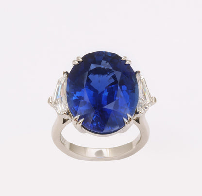 Rare 20 Carat Royal Blue Ceylon Sapphire Platinum Cocktail Ring