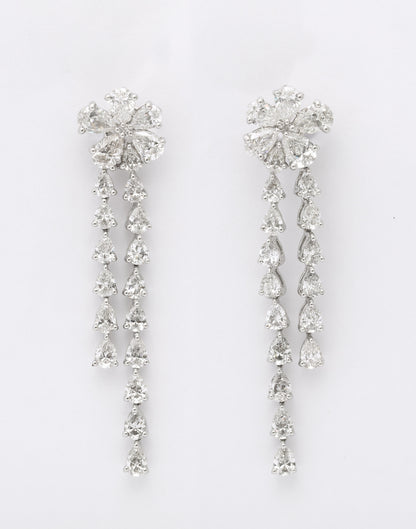 https://a.1stdibscdn.com/diamond-flower-drop-earring-for-sale-picture-8/j_415/j_175216221667919305149/6R1A5633_master.jpg