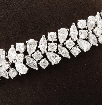https://a.1stdibscdn.com/diamond-bracelet-for-sale-picture-9/j_415/j_161980821655913510318/6R1A6012_master.jpg?width=768