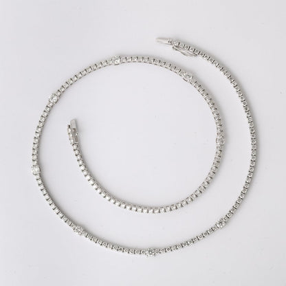 https://a.1stdibscdn.com/diamond-tennis-necklace-for-sale-picture-5/j_415/j_166501421659967983240/6R1A6026_master.jpg?width=768