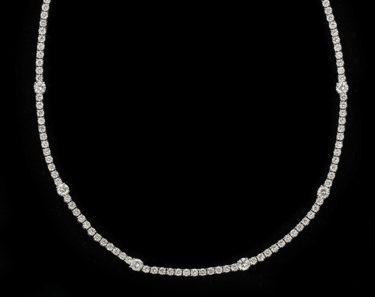 Exquisite 8.15 Carat Diamond Tennis Necklace in 18k White Gold