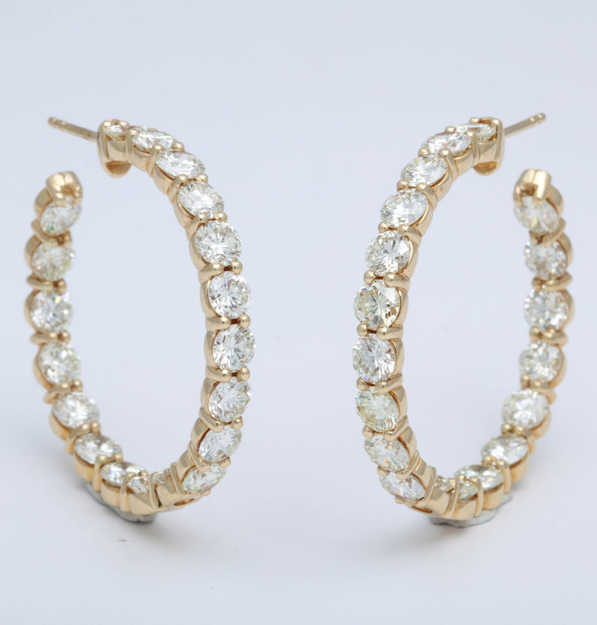 https://a.1stdibscdn.com/yellow-gold-diamond-hoops-for-sale-picture-5/0/j_48413831535730203391/6R1A6075_master.jpg