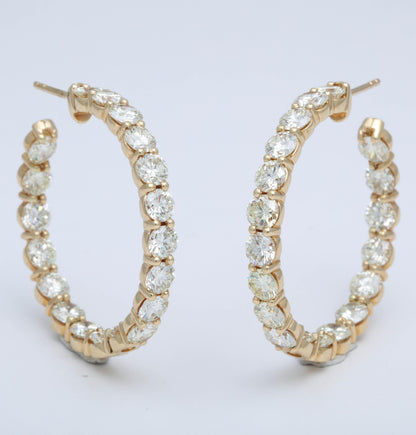 https://a.1stdibscdn.com/yellow-gold-diamond-hoops-for-sale-picture-5/0/j_48413831535730203391/6R1A6075_master.jpg
