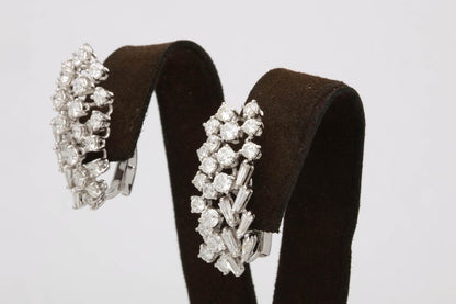https://a.1stdibscdn.com/diamond-earring-clusters-for-sale-picture-5/0/j_46389731532548072989/6R1A6549_master.jpg?width=768