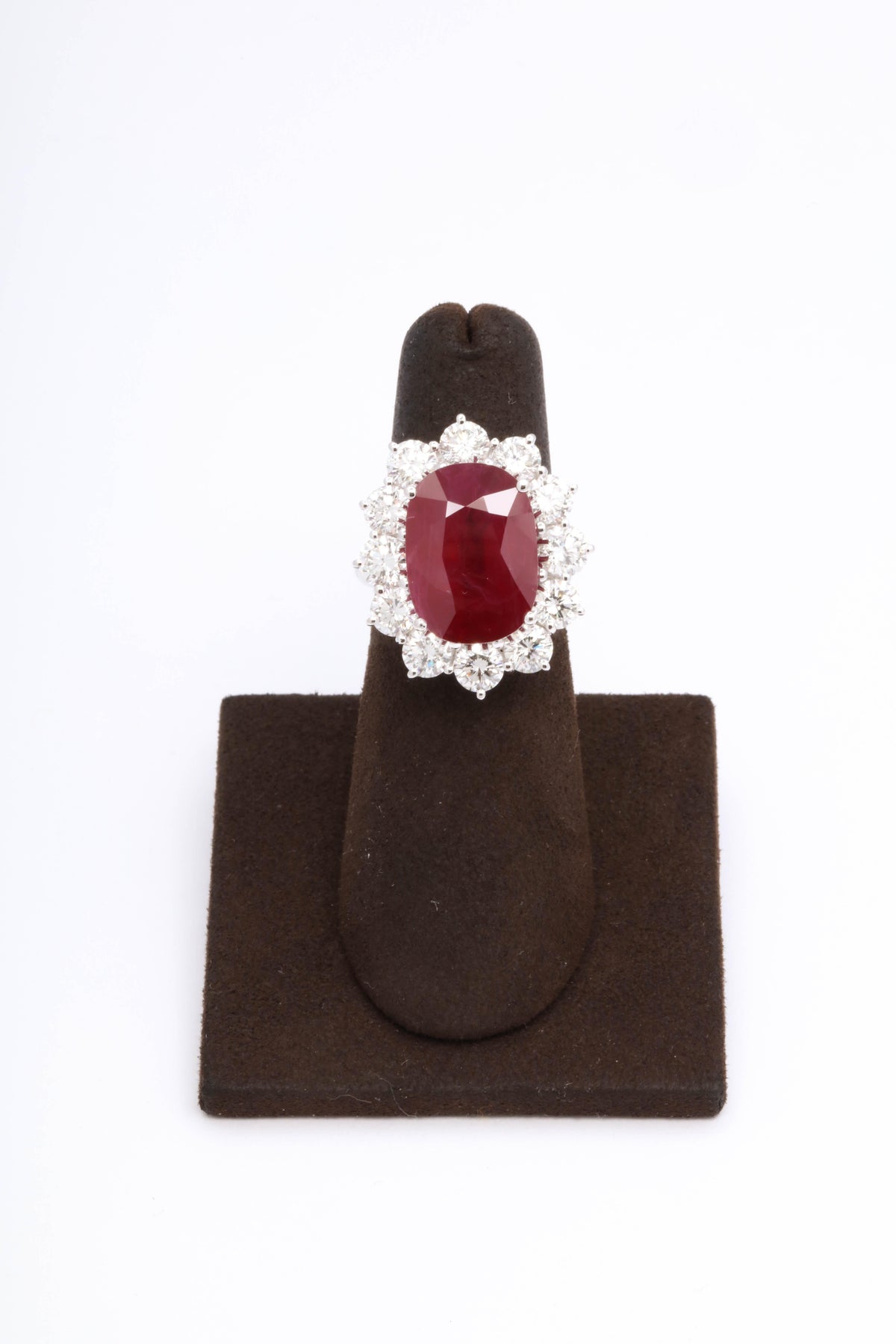 https://a.1stdibscdn.com/damiani-burma-ruby-and-diamond-ring-gia-certified-for-sale-picture-3/0/j_54006021542818689167/6R1A6904_master.jpg