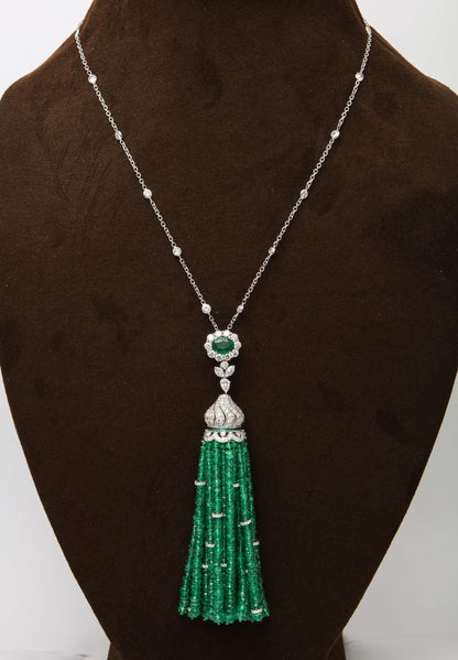 Luxurious 118 Carat Emerald and Diamond White Gold Tassel Necklace