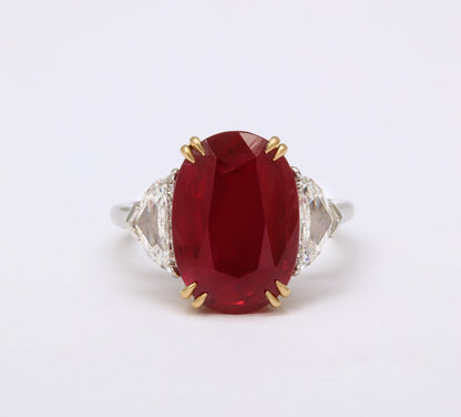 https://a.1stdibscdn.com/ruby-and-diamond-ring-for-sale-picture-7/j_415/j_143151621640711937012/6R1A8273_master.jpg