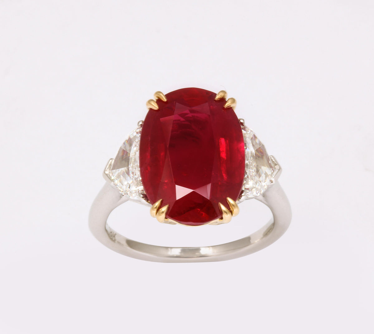 Exquisite 7.63 Carat Thai Ruby and Diamond Platinum Engagement Ring