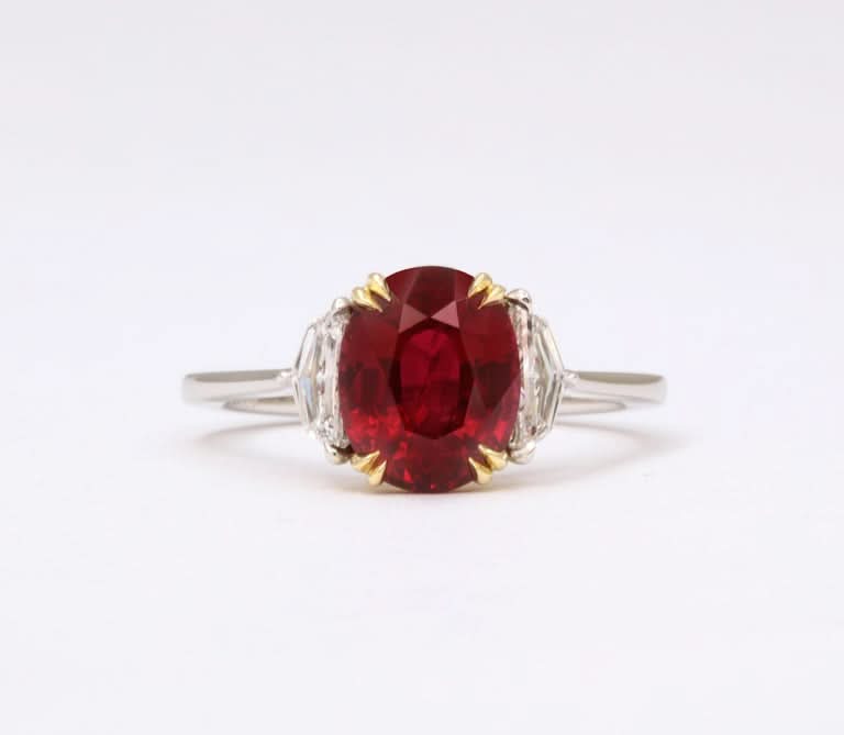 https://a.1stdibscdn.com/vivid-red-ruby-and-diamond-ring-for-sale-picture-9/j_415/j_143152421640712149163/6R1A8292_master.jpg?width=768