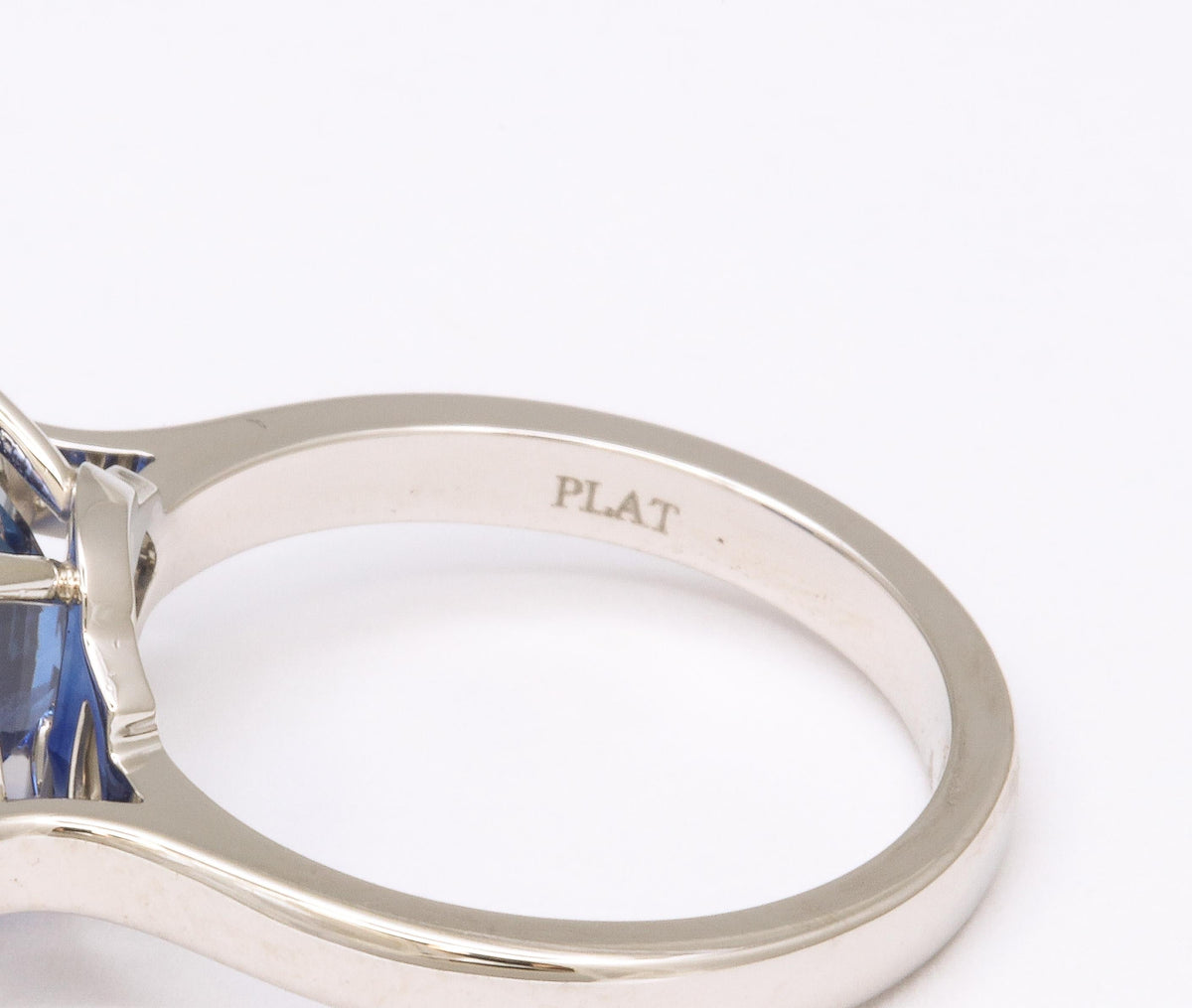 7.16 Carat Cushion Cut Ceylon Blue Sapphire Diamond Platinum Ring